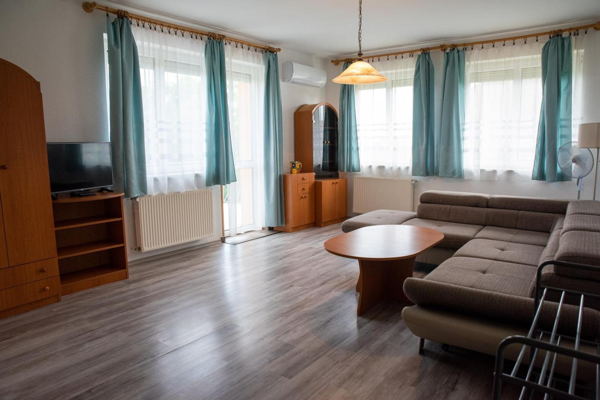 Flora Villa Hévíz Dış mekan fotoğraf